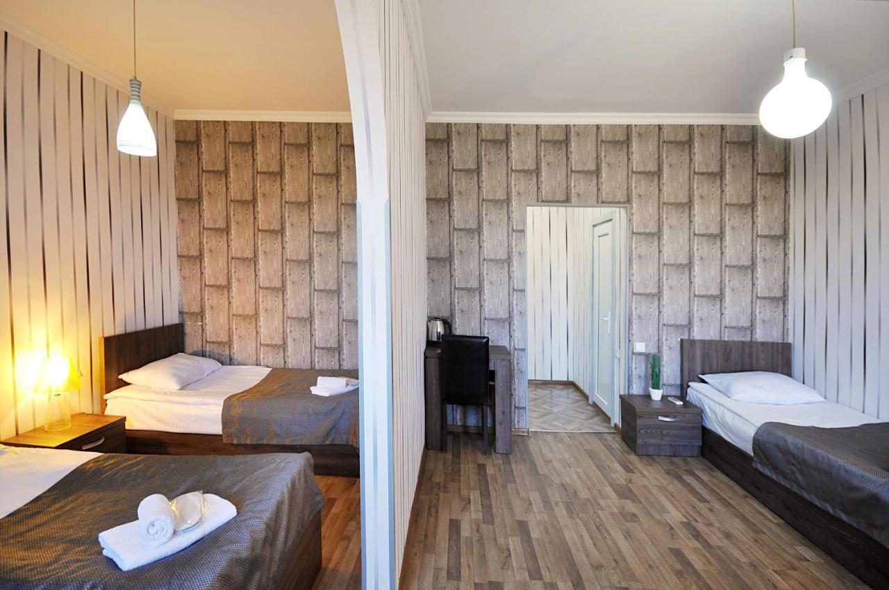 Athletics Hotel Tbilissi Extérieur photo